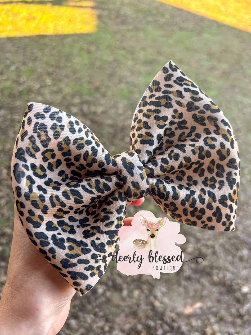 Leopard puff bows