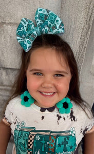 Bible- Western puff bows