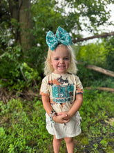 Load image into Gallery viewer, Bible- Western puff bows