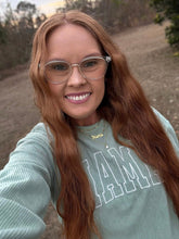 Load image into Gallery viewer, Love- Dainty heart necklace