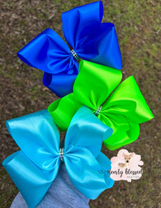 Solid satin ribbon bows