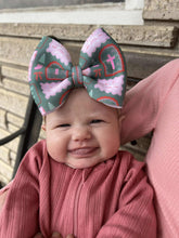 Load image into Gallery viewer, Christmas- Be the light bows