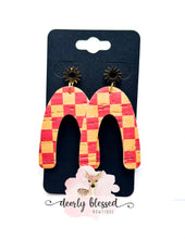 Load image into Gallery viewer, Summer cork earrings