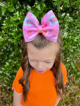 Load image into Gallery viewer, Girl read your BIBLE puff bow