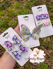 Load image into Gallery viewer, Spring bows