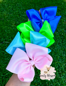 Solid ribbon bows