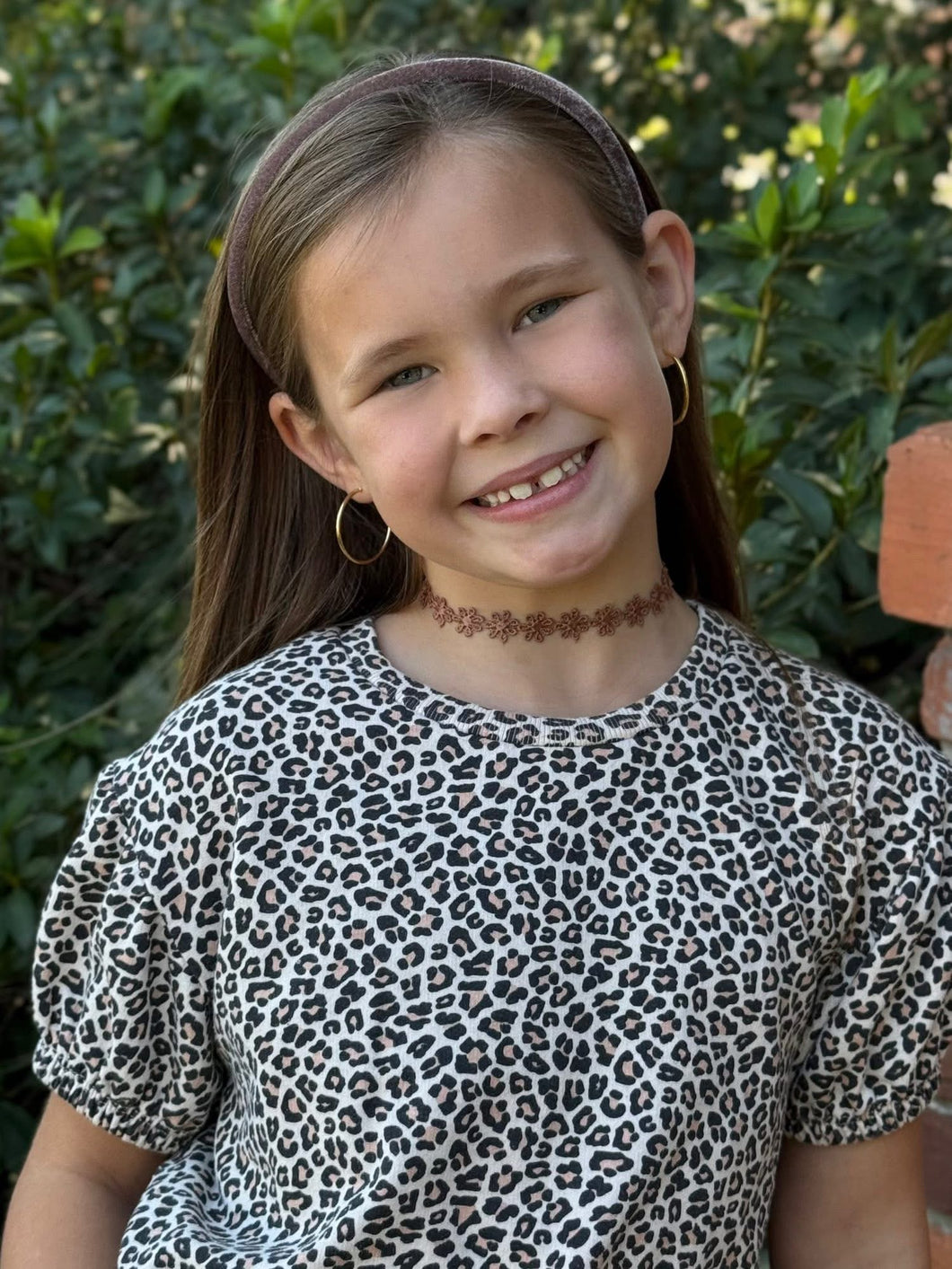 COG- Ribbon chokers