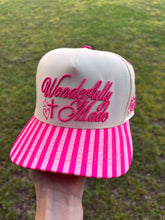 Load image into Gallery viewer, Trucker hats
