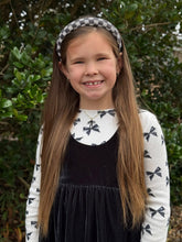 Load image into Gallery viewer, Shine- Bow necklace