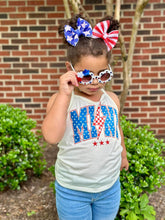 Load image into Gallery viewer, USA- Stars &amp; Stripes puff bows