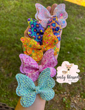 Load image into Gallery viewer, Butterfly Bows
