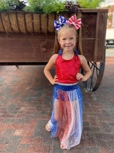 Load image into Gallery viewer, USA- Stars &amp; Stripes puff bows